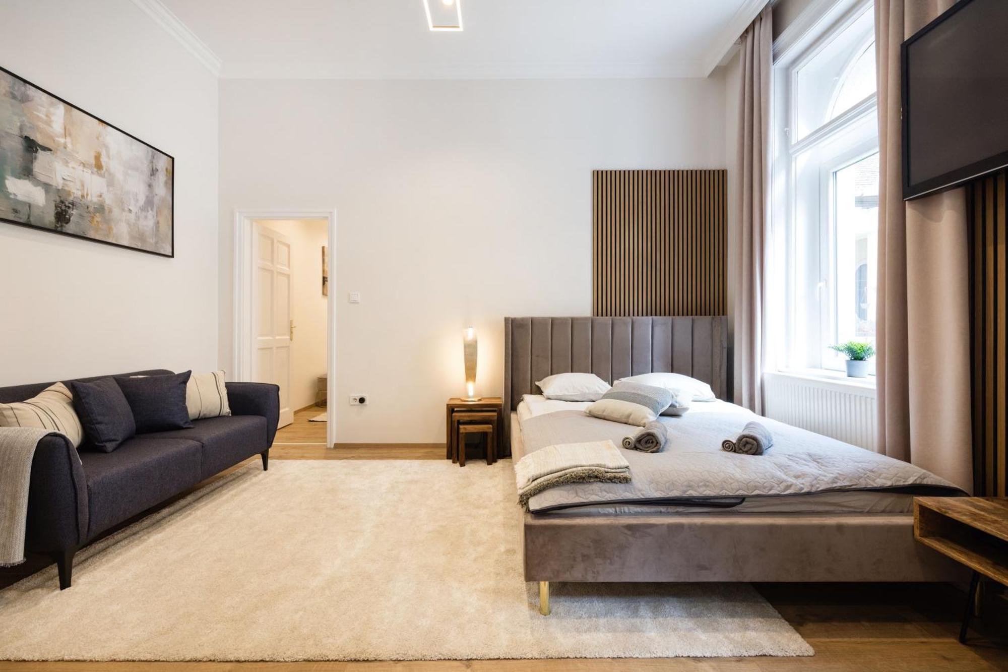 شقة Sleek Downtown Living بودابست المظهر الخارجي الصورة